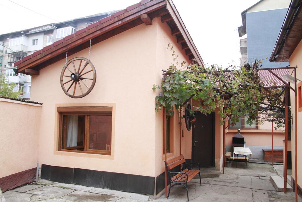 La Mihai Lupeni  Extérieur photo